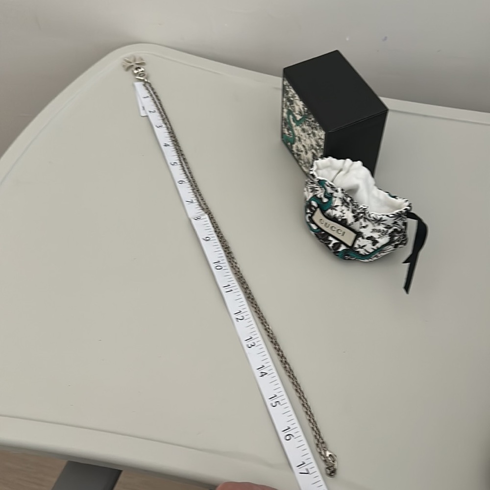 Gucci long necklace with charm - Picture 9 of 10